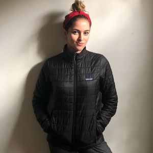 Patagonia Women’s Down Jacket in Balck